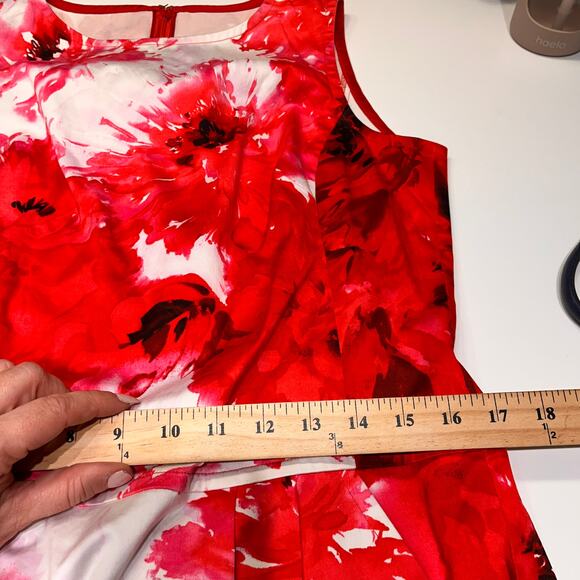 St John Red Floral Sleeveless Shift Mini Dress Sz 10 - Picture 9 of 10
